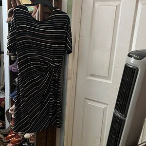 🙊Striped Black Dress